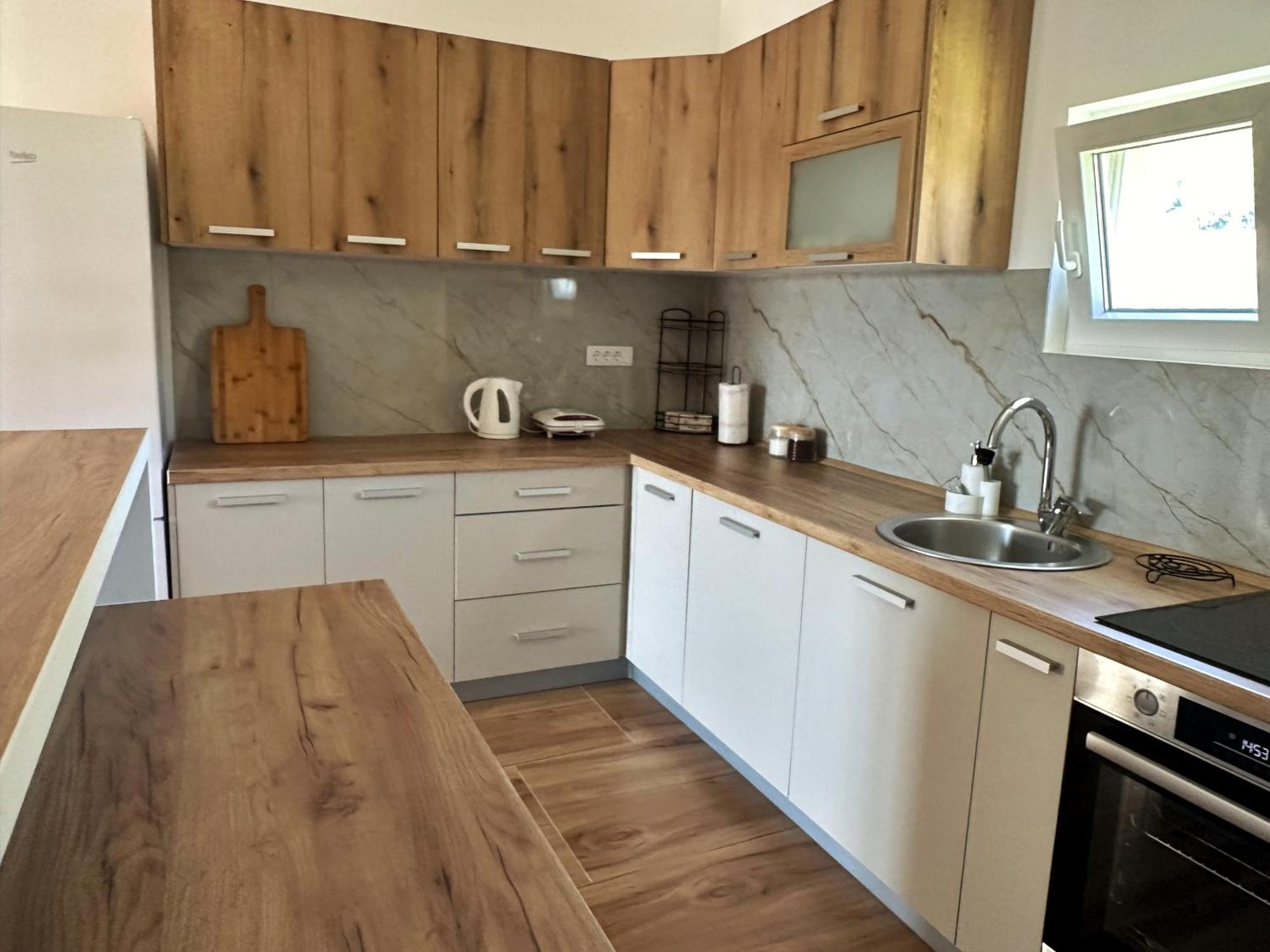 Nirvana Tivat Exterior foto